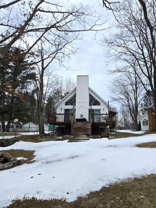 3837 Pine Rd, Beaverton, MI, 48612-8863 | Card Image