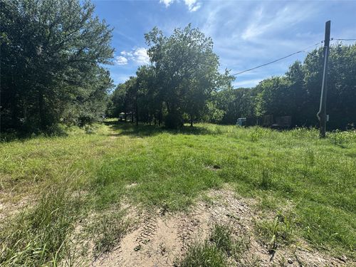 329 S Skyline Ct, Cresson, TX, 76035-5809 | Card Image