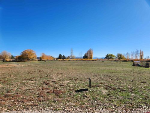 205 Mesa Heights Dr, Durango, CO, 81303-4747 | Card Image