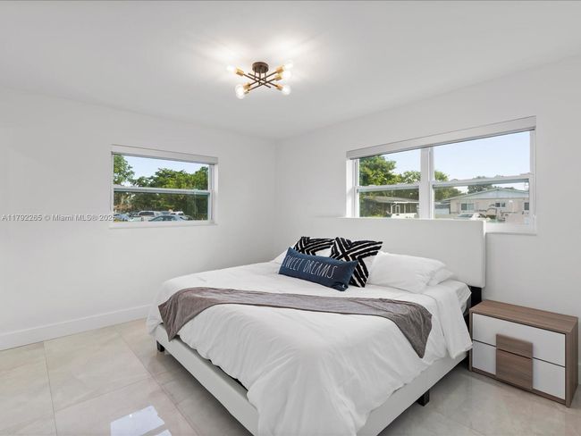 4761 Sw 43 Rd Ter, Home with 0 bedrooms, 0 bathrooms and 6 parking in Fort Lauderdale FL | Image 17