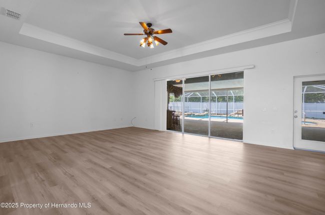 7285 Nightwalker Rd, House other with 4 bedrooms, 3 bathrooms and null parking in WEEKI WACHEE FL | Image 11