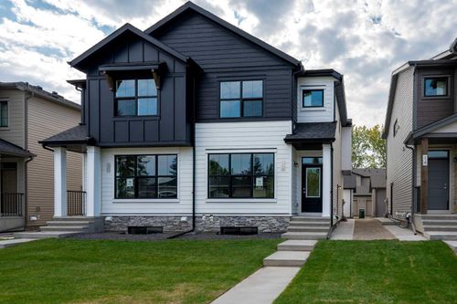 12 Alderwood Close Se, Calgary, AB, T2H1T3 | Card Image