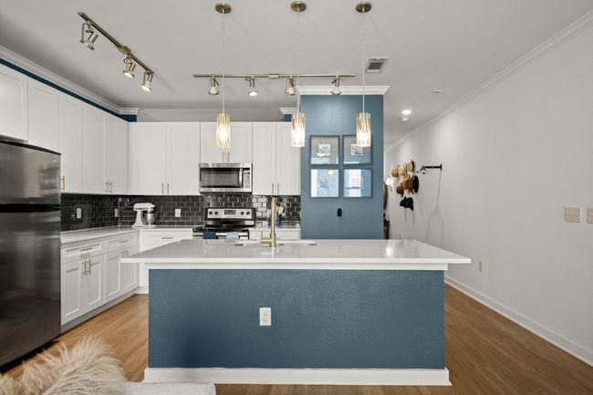 UNIT-3038 - 1900 Barton Springs Rd, Condo with 1 bedrooms, 1 bathrooms and 1 parking in Austin TX | Image 18