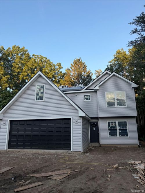206 Gale St, Morrice, MI, 48857-8766 | Card Image