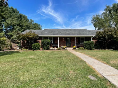 1355 Clinch View Cir, Jefferson City, TN, 37760-2916 | Card Image