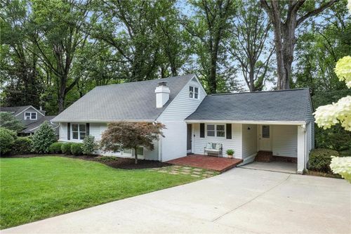 2569 Ridgewood Ter Nw, Atlanta, GA, 30318-1320 | Card Image
