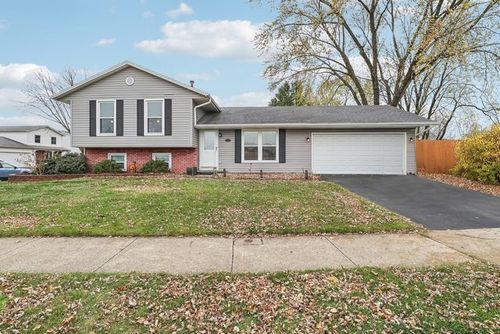 400 Canyon Trail, Carol Stream, IL, 60188 | Card Image