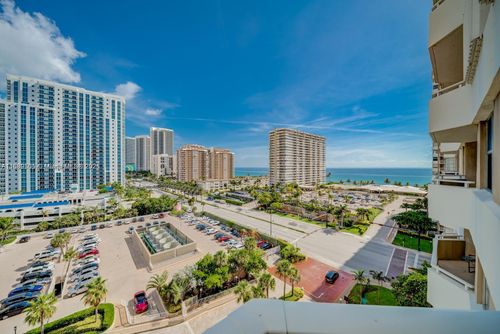 15a-1985 S Ocean Dr, Hallandale Beach, FL, 33009-5931 | Card Image