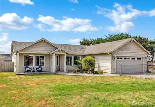 31109 H St, Ocean Park, WA, 98640-5257 | Card Image