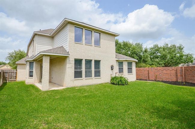 3911 Fallsbrook Ct, House other with 4 bedrooms, 4 bathrooms and null parking in Sugar Land TX | Image 30