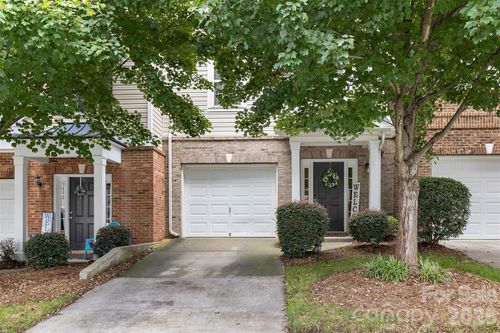 1266 Amber Ridge Rd Nw, Concord, NC, 28027-3560 | Card Image