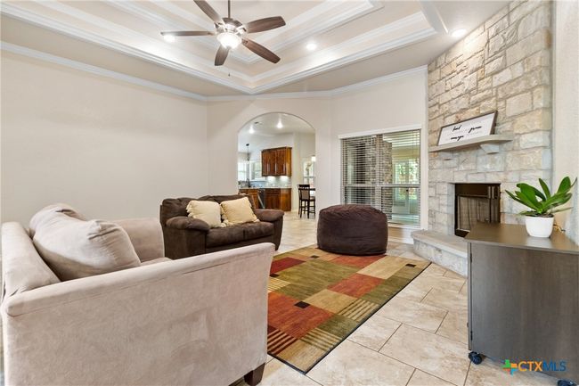 2034 Falling Leaf Ln, House other with 4 bedrooms, 3 bathrooms and null parking in Harker Heights TX | Image 7