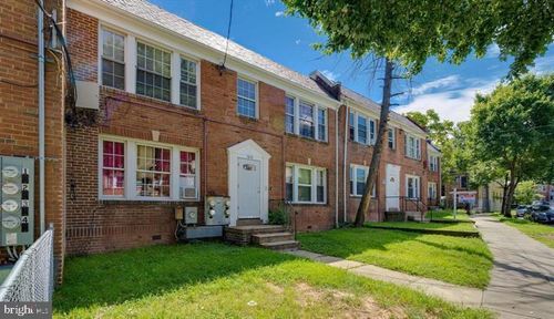 1616 17th Pl Se, WASHINGTON, DC, 20020-5549 | Card Image