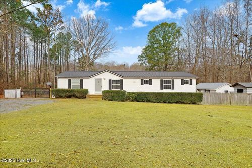 116 Ava St, Goldsboro, NC, 27530-9422 | Card Image