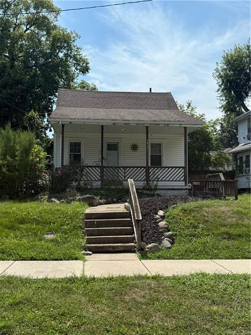 3815 Old Riverside Dr, Dayton, OH, 45405-2322 | Card Image