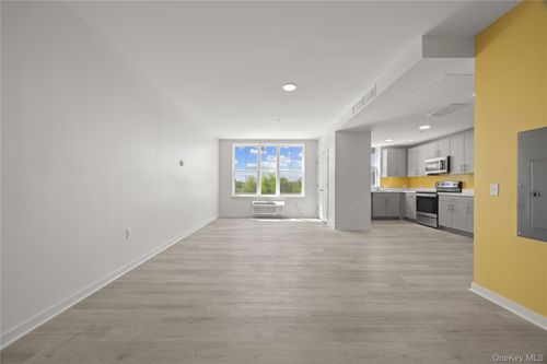 314-56 Prospect St, Yonkers, NY, 10701-3523 | Card Image