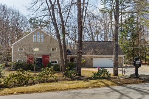 9 Conifer Ridge, Cumberland, ME, 04110 | Card Image