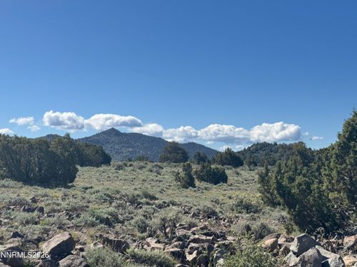 427-4270 Overland Rd, Reno, NV, 89521-7031 | Card Image