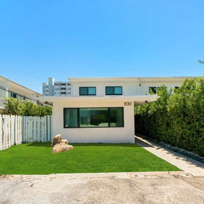 830 Raymond St, Townhouse with 3 bedrooms, 3 bathrooms and null parking in Miami Beach FL | Image 2