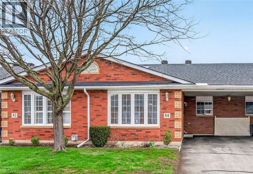 44-570 West Street, Brantford, ON, N3R7Y7 | Card Image