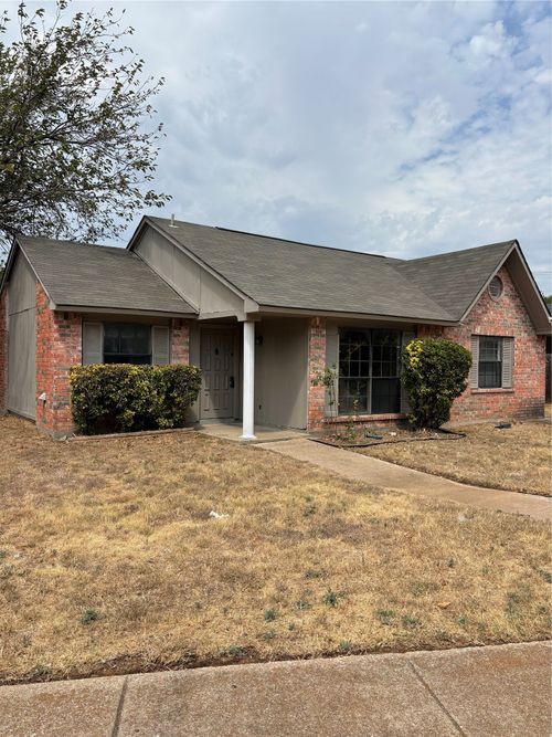 508 Matterhorn St, Cedar Hill, TX, 75104-2837 | Card Image