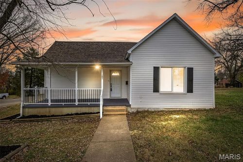 201 Bryan St, Park Hills, MO, 63601-1871 | Card Image