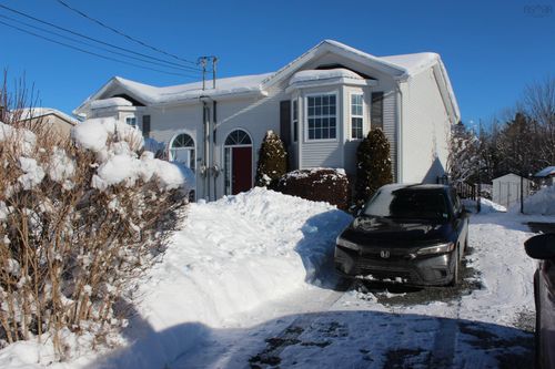 58 Hemlock Dr, Elmsdale, NS, B2S1B7 | Card Image