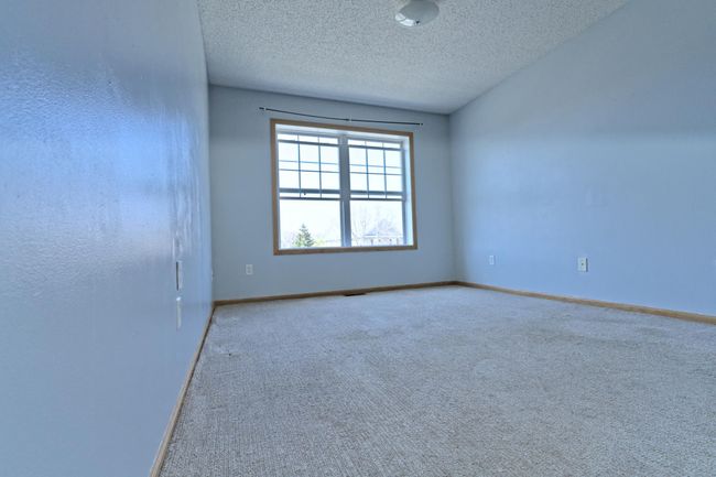 bed2.jpg | Image 12