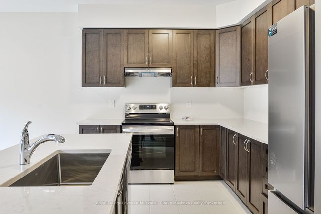 225 Mceachern Lane, House other with 4 bedrooms, 3 bathrooms and 2 parking in Gravenhurst ON | Image 11