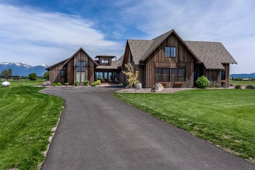 93 Goose Ln, Kalispell, MT, 59901-8018 | Card Image