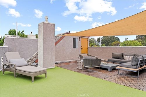 18202 Kingsdale Ave, Redondo Beach, CA, 90278-4632 | Card Image