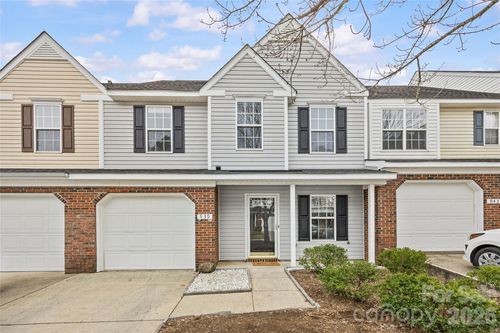 604-939 Sparrows Nest Ln, Pineville, NC, 28134-8846 | Card Image