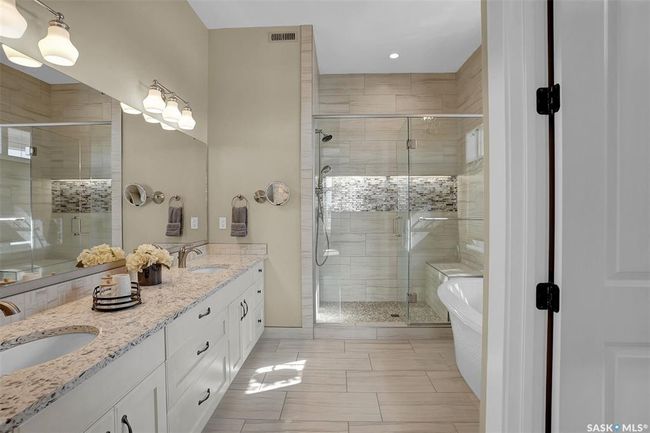 330 Spruce Creek Dr, House other with 5 bedrooms, 4 bathrooms and 10 parking in Pilot Butte SK | Image 30