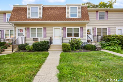 73-73 Brentwood Dr, Wallingford, CT, 06492-4361 | Card Image