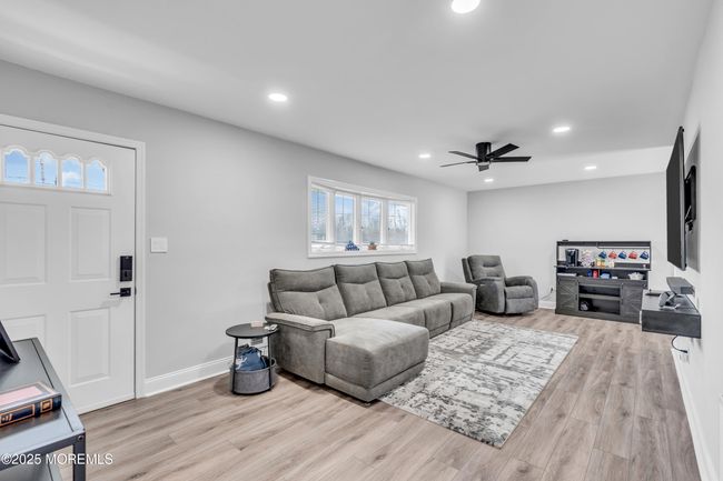 27 Koenig Ln, House other with 4 bedrooms, 2 bathrooms and null parking in Freehold NJ | Image 6