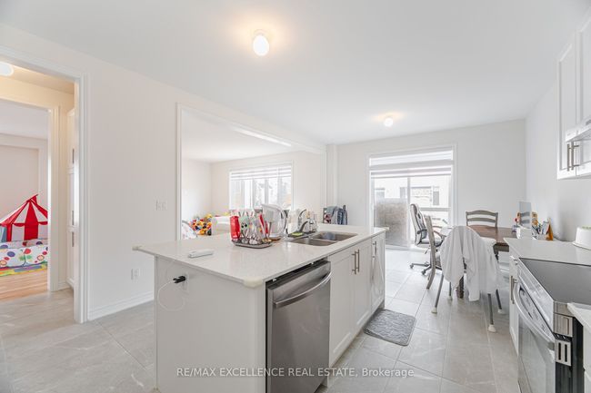1409 Davis Loop N/A, House other with 4 bedrooms, 4 bathrooms and 4 parking in Innisfil ON | Image 15