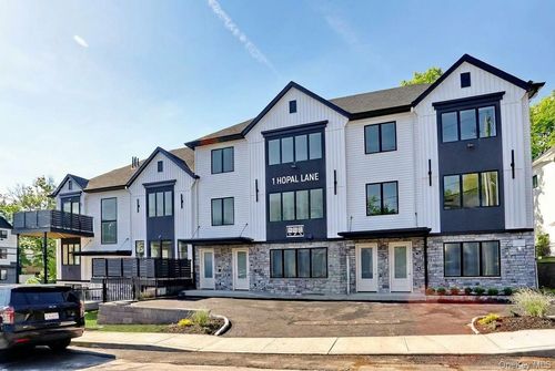 203-1 Hopal Ln, Monsey, NY, 10952-2295 | Card Image