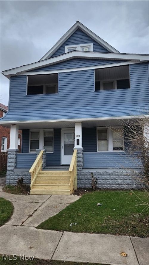 down-2624 E 112th St, Cleveland, OH, 44104-2666 | Card Image