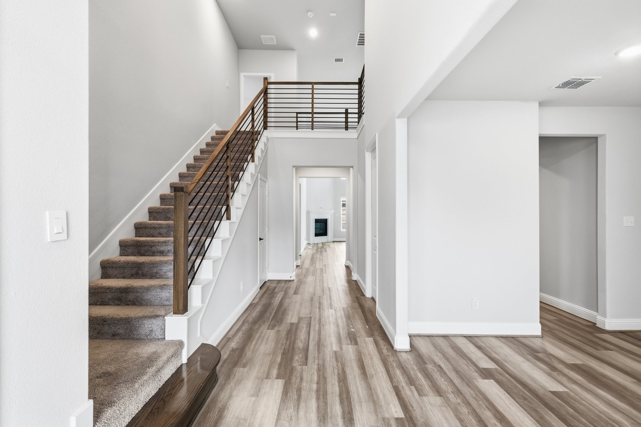 Residential in Northlake 3