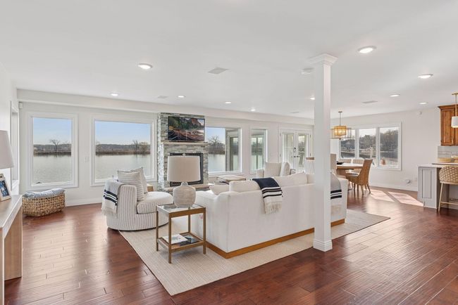 2807 Mckenzie Point Rd, House other with 3 bedrooms, 3 bathrooms and null parking in Wayzata MN | Image 10