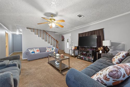 20180 Bobby Ln, Porter, TX, 77365-3322 | Card Image