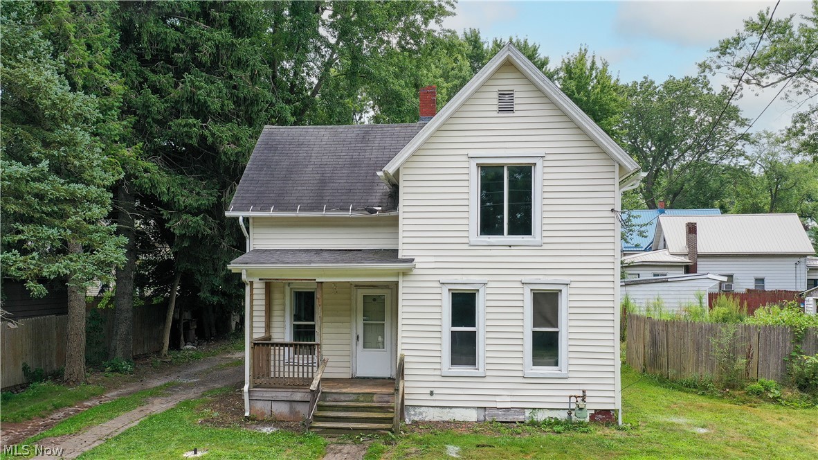 Madison St, Conneaut, OH 44030