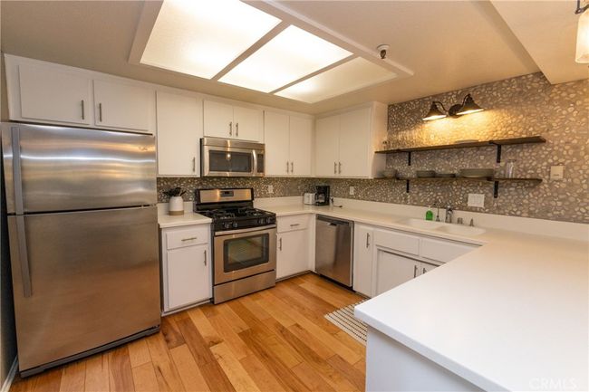 5 - 41764 Brownie Ln, Condo with 2 bedrooms, 2 bathrooms and 2 parking in Big Bear Lake CA | Image 14