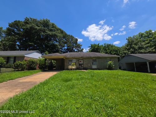 8182 Elmbrook Drive, Southaven, MS, 38671 | Card Image