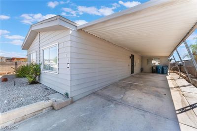 5573 Tres Piedras Road, House other with 3 bedrooms, 2 bathrooms and null parking in Las Vegas NV | Image 3