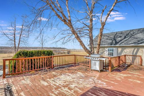 2177 N 3100 East Rd, Donovan, IL, 60931-6034 | Card Image