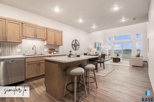 8010 E Tencate Pl, Sioux Falls, SD, 57110-6521 | Card Image