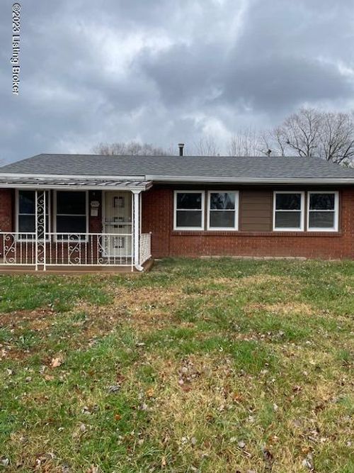 10611 Grafton Hall Rd, Louisville, KY, 40272 | Card Image