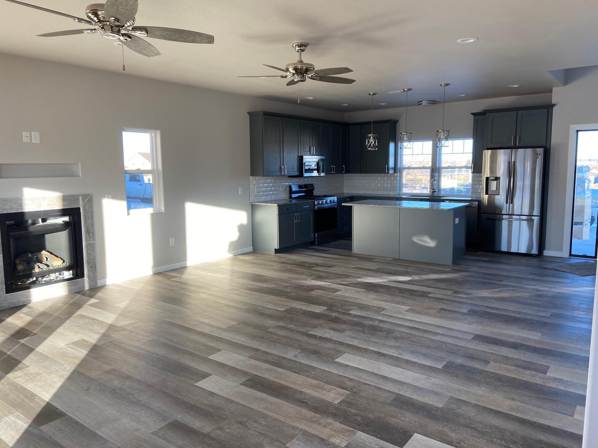 Residential in Sheridan 3