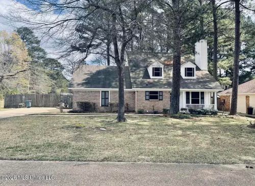 102 Riverbend Dr, Byram, MS, 39272-9101 | Card Image